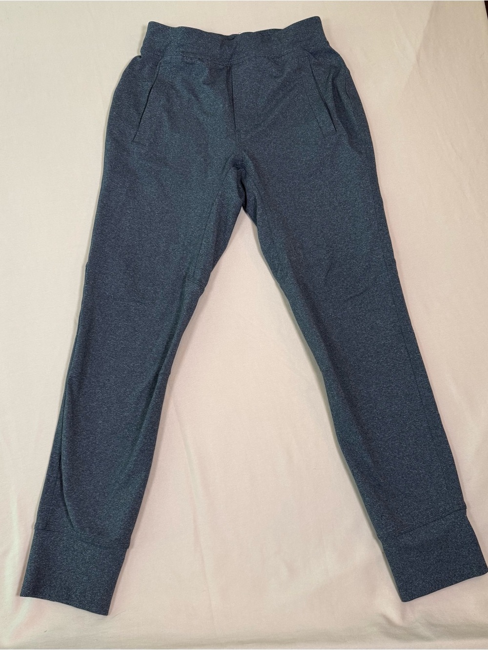 Lululemon Mens Intent Joggers, Size Small.